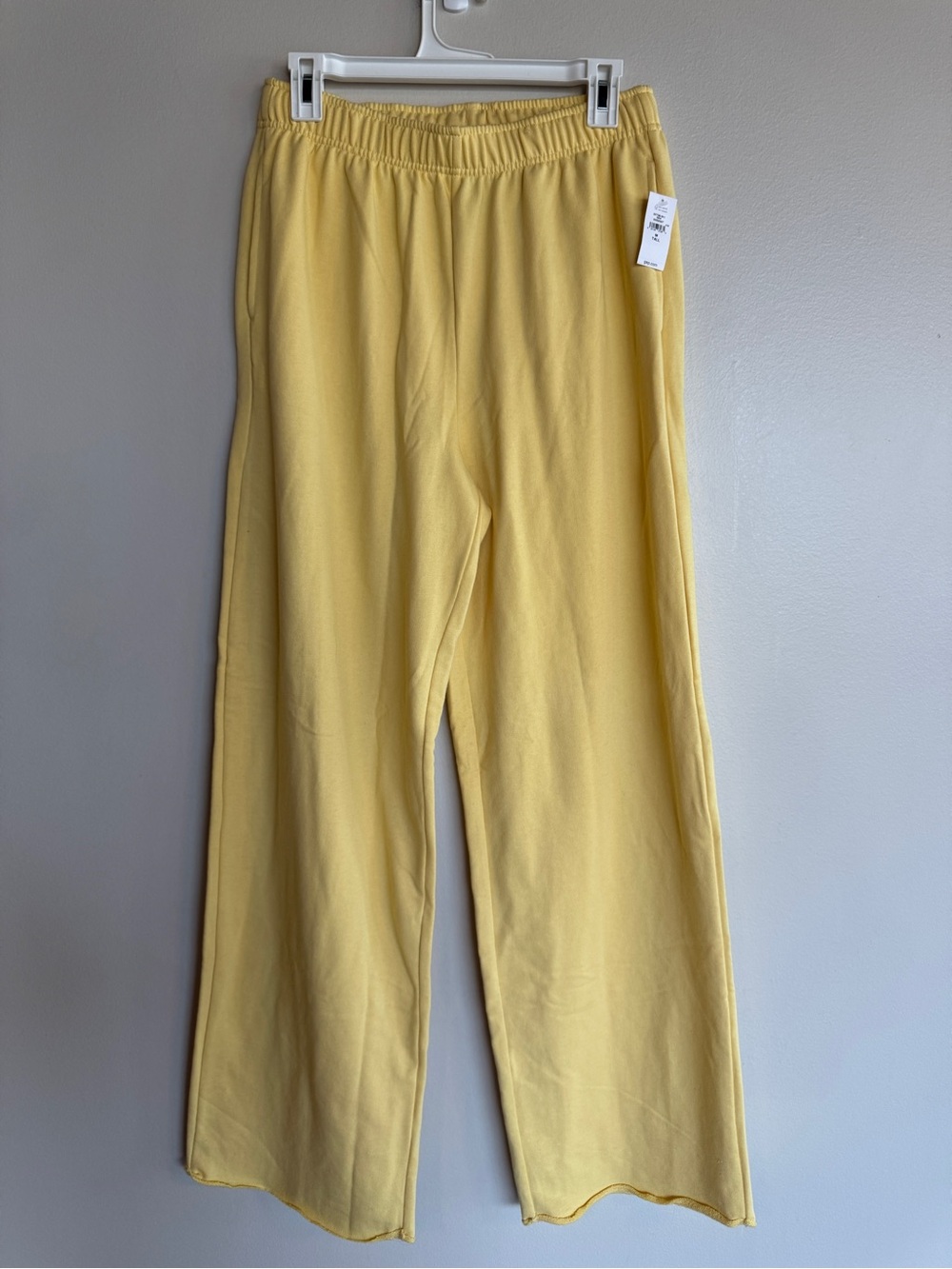 NWT GAP VintageSoft French Terry Wide Leg Sweatpants Yellow M Tall - Picture 2 of 13